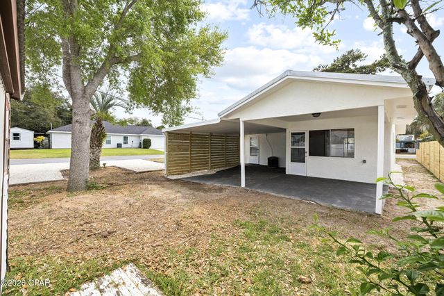 22604 Hilltop Avenue, Panama City Beach, FL 32413