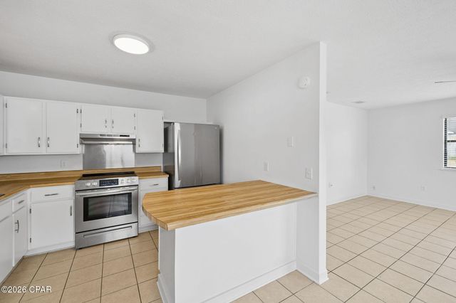 22604 Hilltop Avenue, Panama City Beach, FL 32413