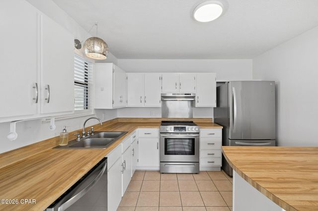 22604 Hilltop Avenue, Panama City Beach, FL 32413