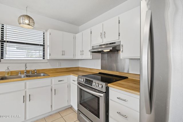 22604 Hilltop Avenue, Panama City Beach, FL 32413