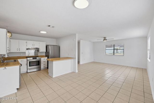 22604 Hilltop Avenue, Panama City Beach, FL 32413