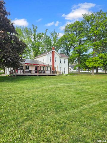 307 NW CROSS Street, Mt Sterling, IL 62353