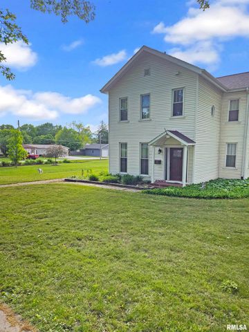 307 NW CROSS Street, Mt Sterling, IL 62353