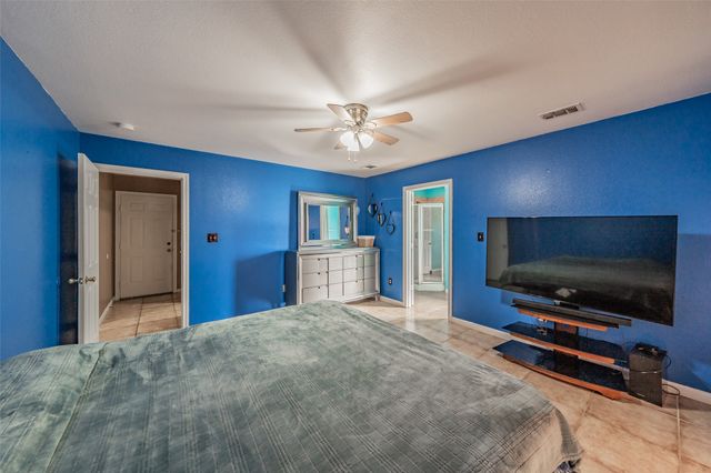 2315 Rogers Avenue, Lancaster, TX 75134