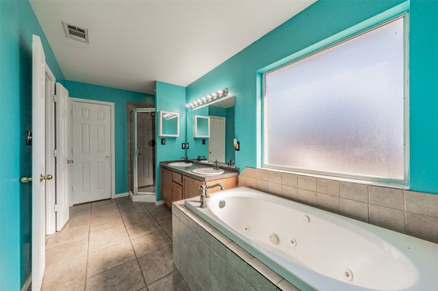 2315 Rogers Avenue, Lancaster, TX 75134