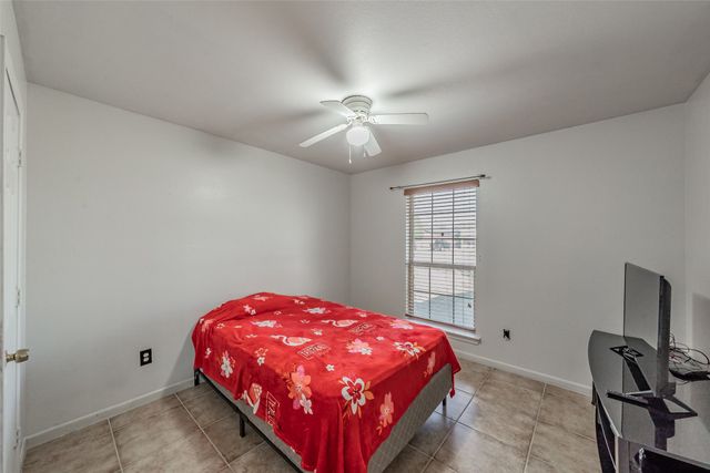 2315 Rogers Avenue, Lancaster, TX 75134