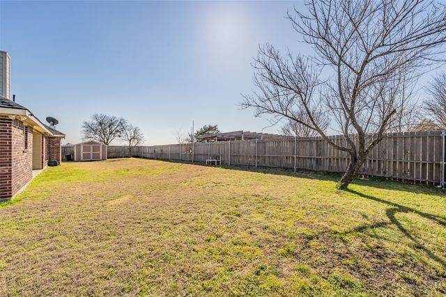 2315 Rogers Avenue, Lancaster, TX 75134