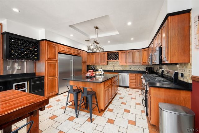 8362 Pinecrest Drive, Rome, NY 13440