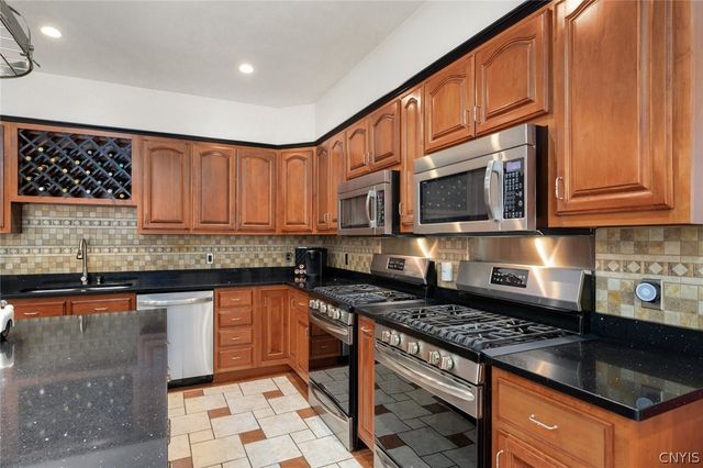 8362 Pinecrest Drive, Rome, NY 13440