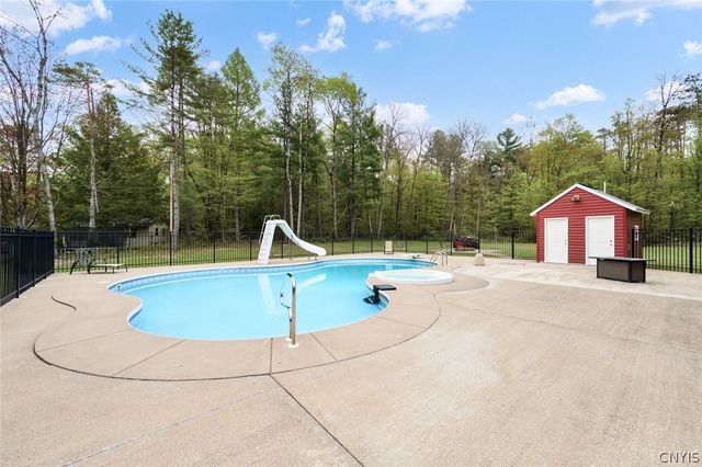 8362 Pinecrest Drive, Rome, NY 13440