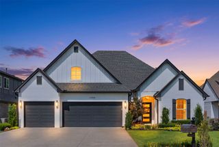 11502 S Ash Street, Jenks, OK 74037
