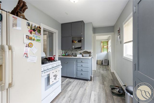 27 Monroe Street, Billings, MT 59101
