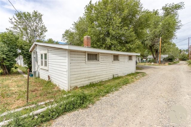 27 Monroe Street, Billings, MT 59101