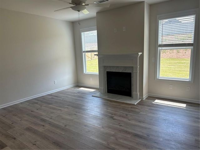 676 Rodeo Drive, Auburn, GA 30011