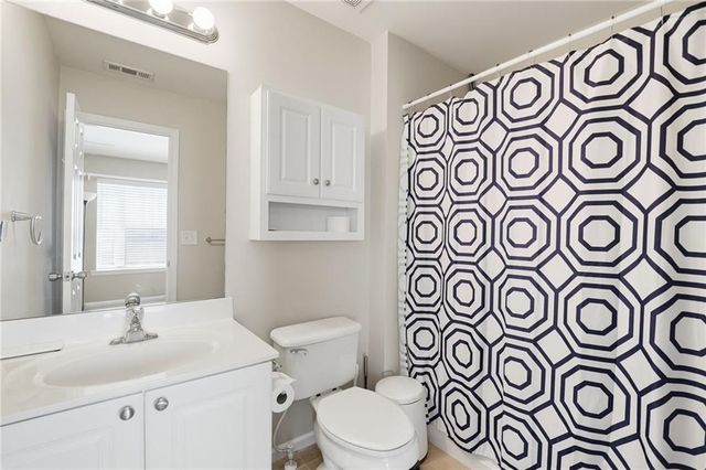 1129 Liberty Parkway NW, Atlanta, GA 30318