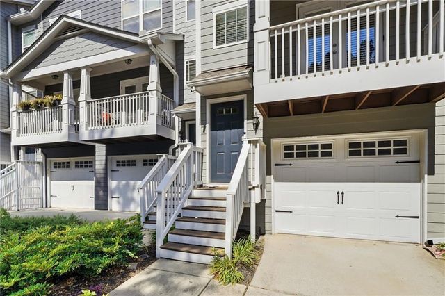 1129 Liberty Parkway NW, Atlanta, GA 30318