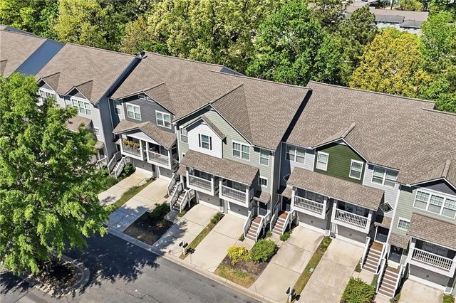 1129 Liberty Parkway NW, Atlanta, GA 30318