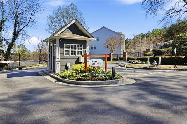 1129 Liberty Parkway NW, Atlanta, GA 30318