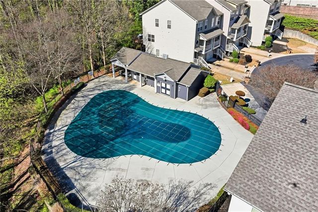 1129 Liberty Parkway NW, Atlanta, GA 30318