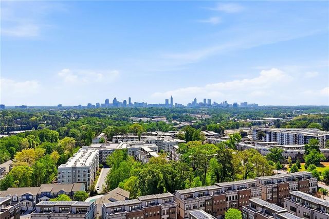 1129 Liberty Parkway NW, Atlanta, GA 30318