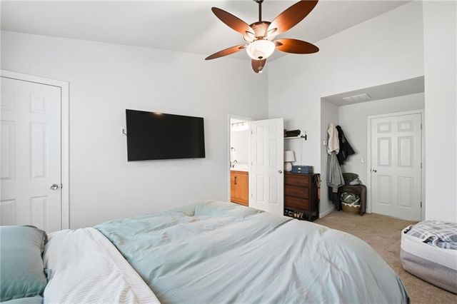 1129 Liberty Parkway NW, Atlanta, GA 30318