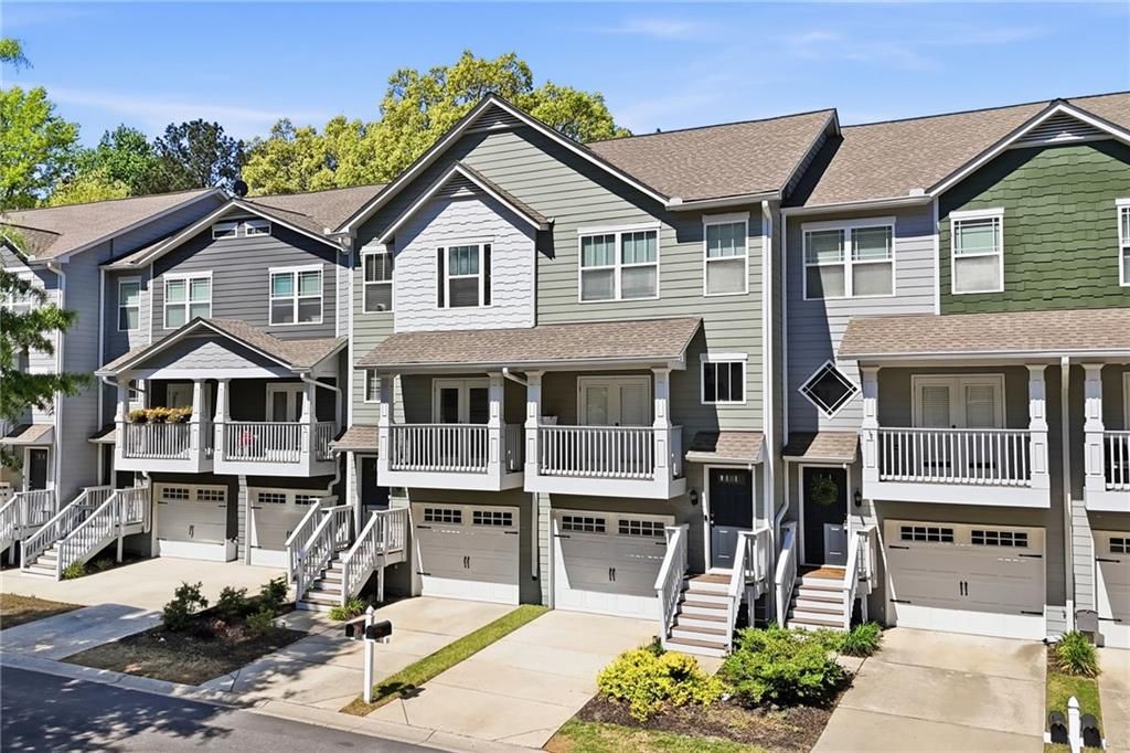 1129 Liberty Parkway NW, Atlanta, GA 30318