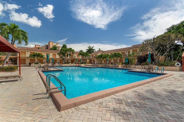 7153 Promenade Drive 501, Boca Raton, FL 33433