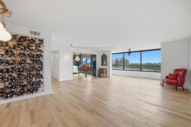 7153 Promenade Drive 501, Boca Raton, FL 33433