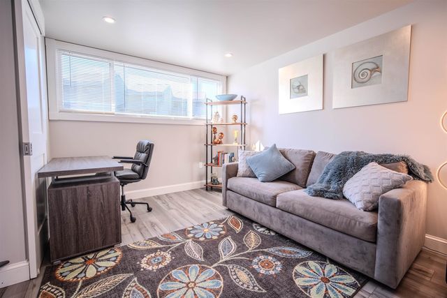 947 Ocean Blvd Unit 16, Hampton, NH 03842