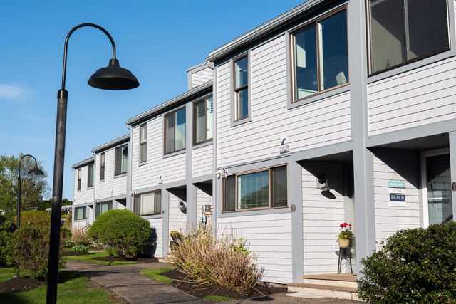 947 Ocean Blvd Unit 16, Hampton, NH 03842