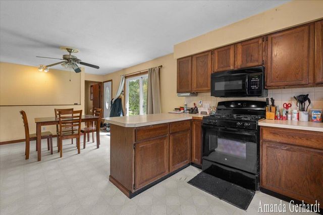 7011 W Bricker, Greenville, MI 48838