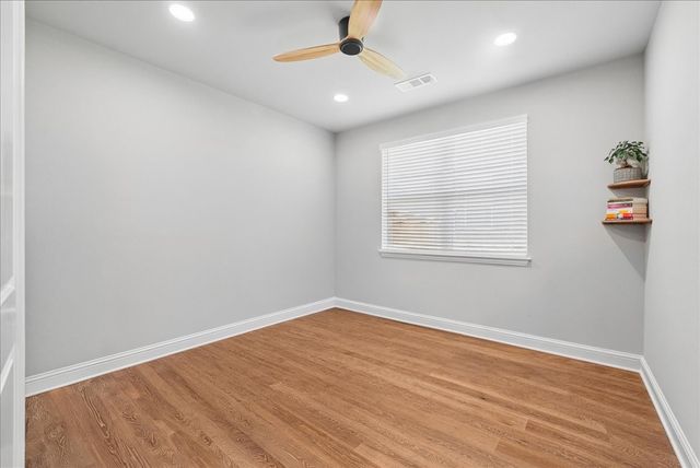1517 Parker Stone Boulevard, Denton, TX 76210