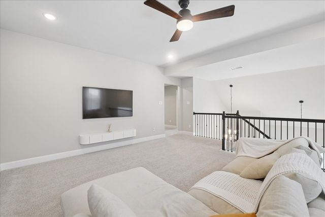 1517 Parker Stone Boulevard, Denton, TX 76210
