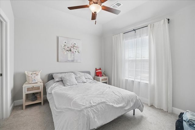1517 Parker Stone Boulevard, Denton, TX 76210