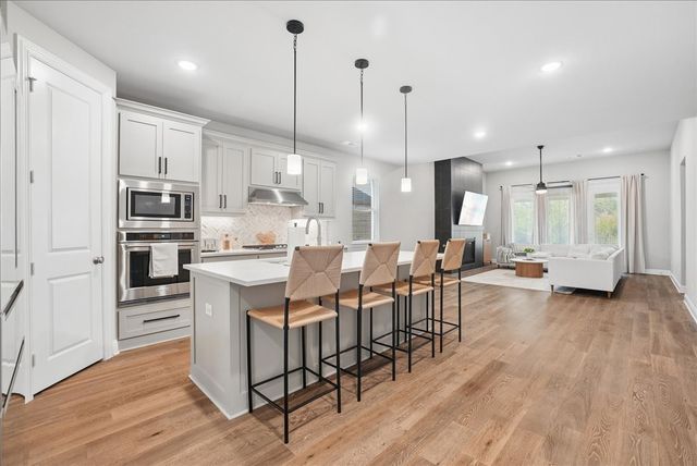 1517 Parker Stone Boulevard, Denton, TX 76210