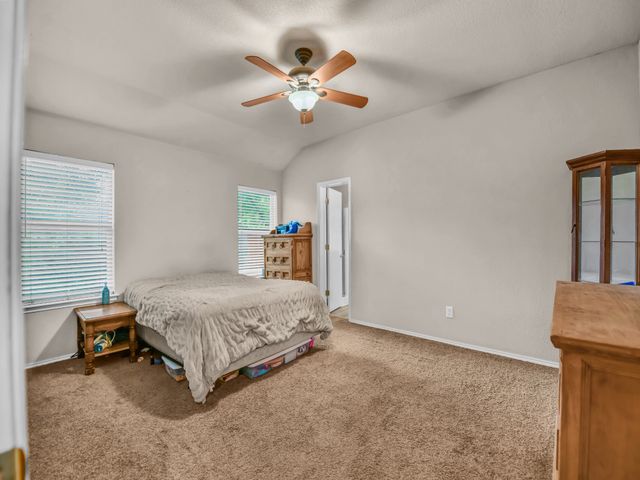 210 Wellington Trail, Weatherford, TX 76085