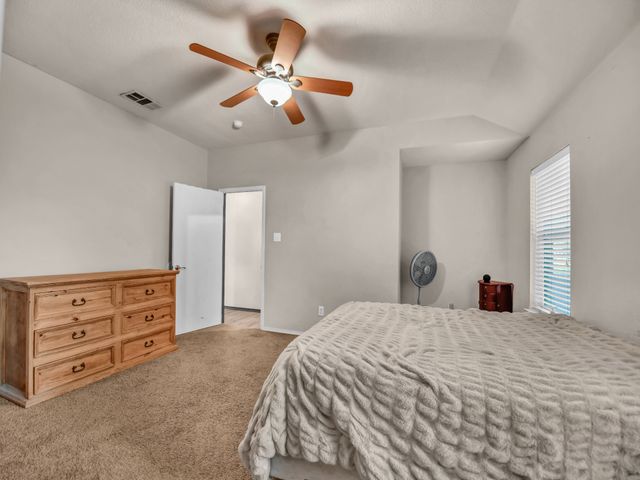 210 Wellington Trail, Weatherford, TX 76085