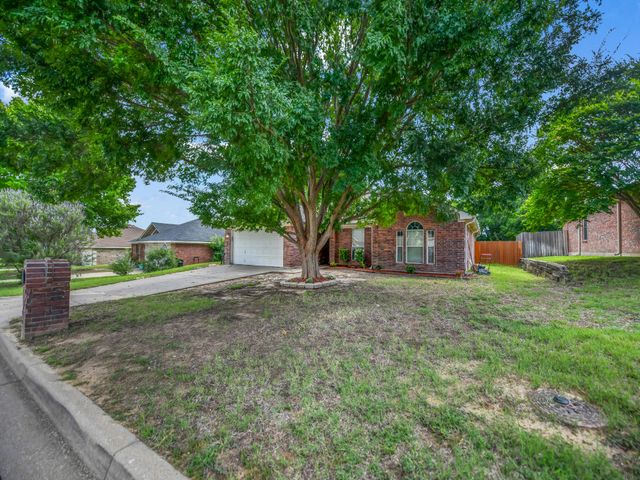 210 Wellington Trail, Weatherford, TX 76085