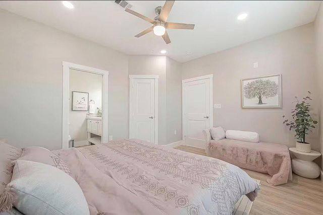 226 Bay Avenue, Freeport, TX 77541