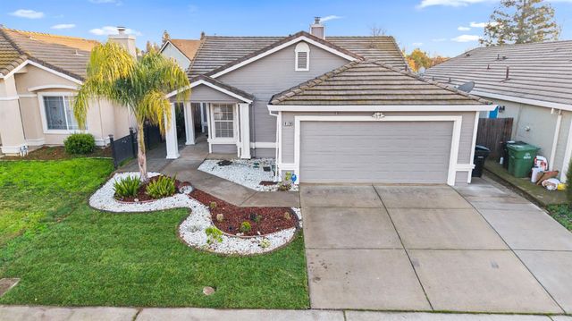 9120 Bristol Plaza Way, Elk Grove, CA 95624