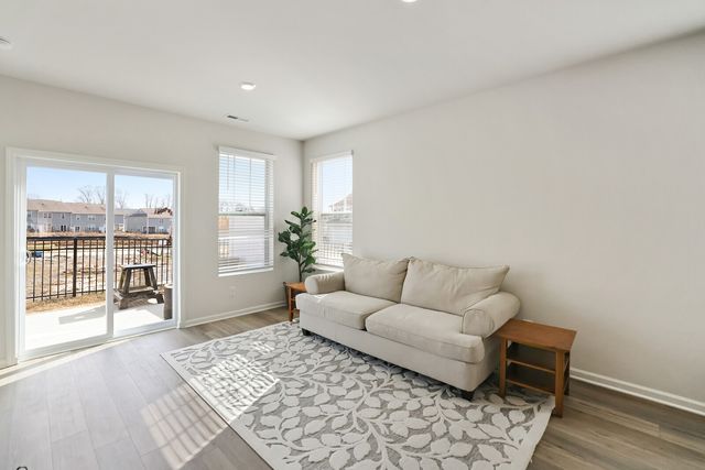 1653 Manuka Ln, Columbia, TN 38401