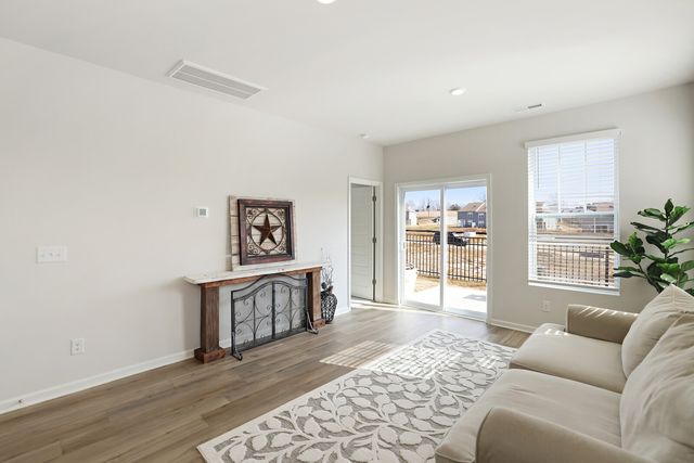 1653 Manuka Ln, Columbia, TN 38401