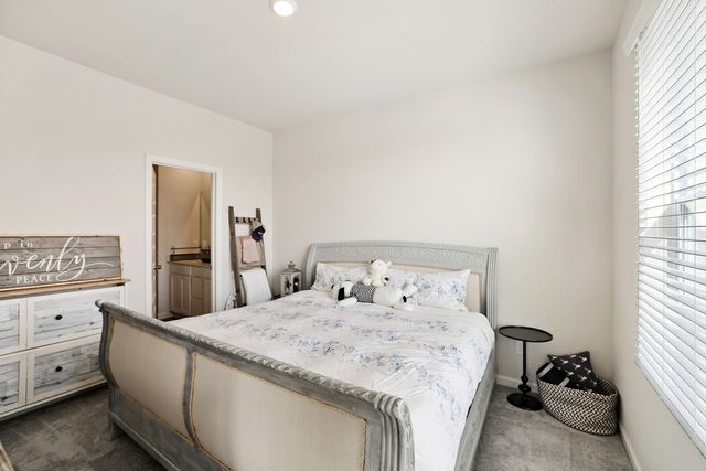 1653 Manuka Ln, Columbia, TN 38401