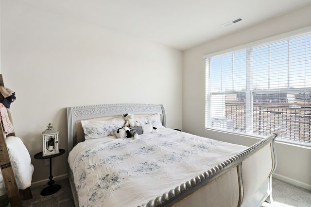 1653 Manuka Ln, Columbia, TN 38401