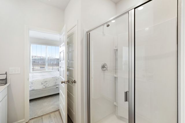 1653 Manuka Ln, Columbia, TN 38401