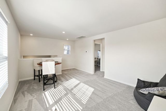 1653 Manuka Ln, Columbia, TN 38401