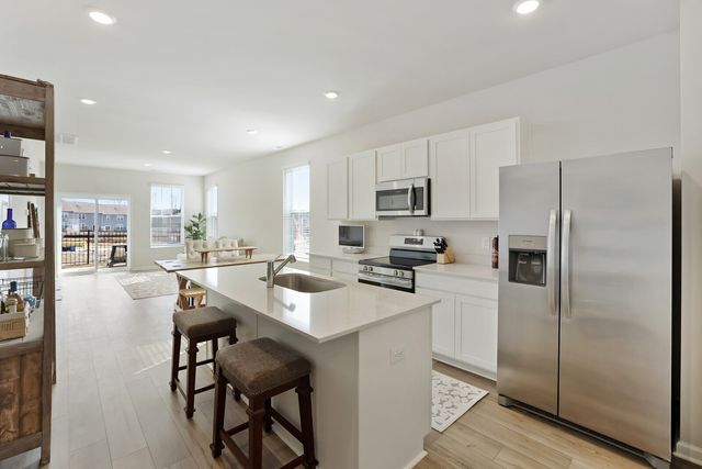 1653 Manuka Ln, Columbia, TN 38401