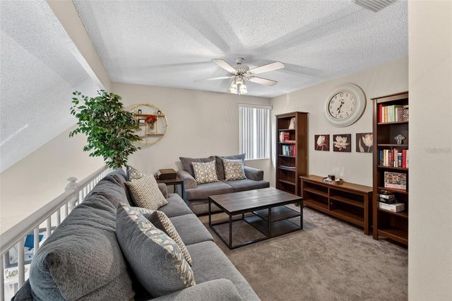 3612 PINE KNOT DRIVE, Valrico, FL 33596