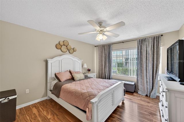 3612 PINE KNOT DRIVE, Valrico, FL 33596