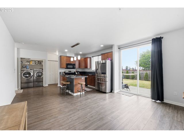 1764 ALLEA Dr, Eugene, OR 97404